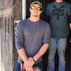 Meet your Posher, Aaron